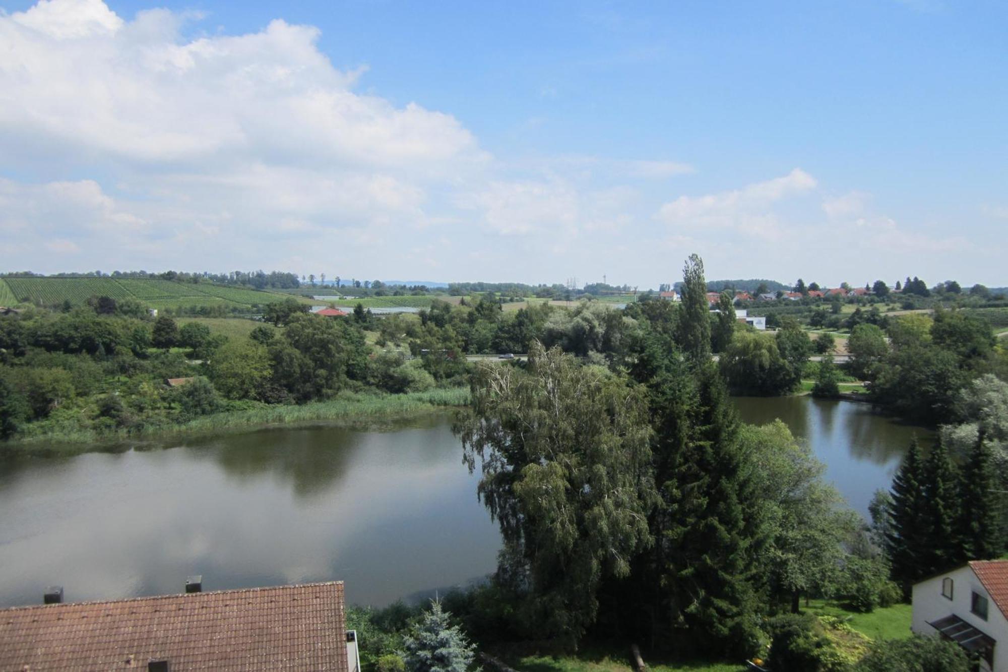 Ferienwohnung Am Weiher Меерсбург Екстериор снимка