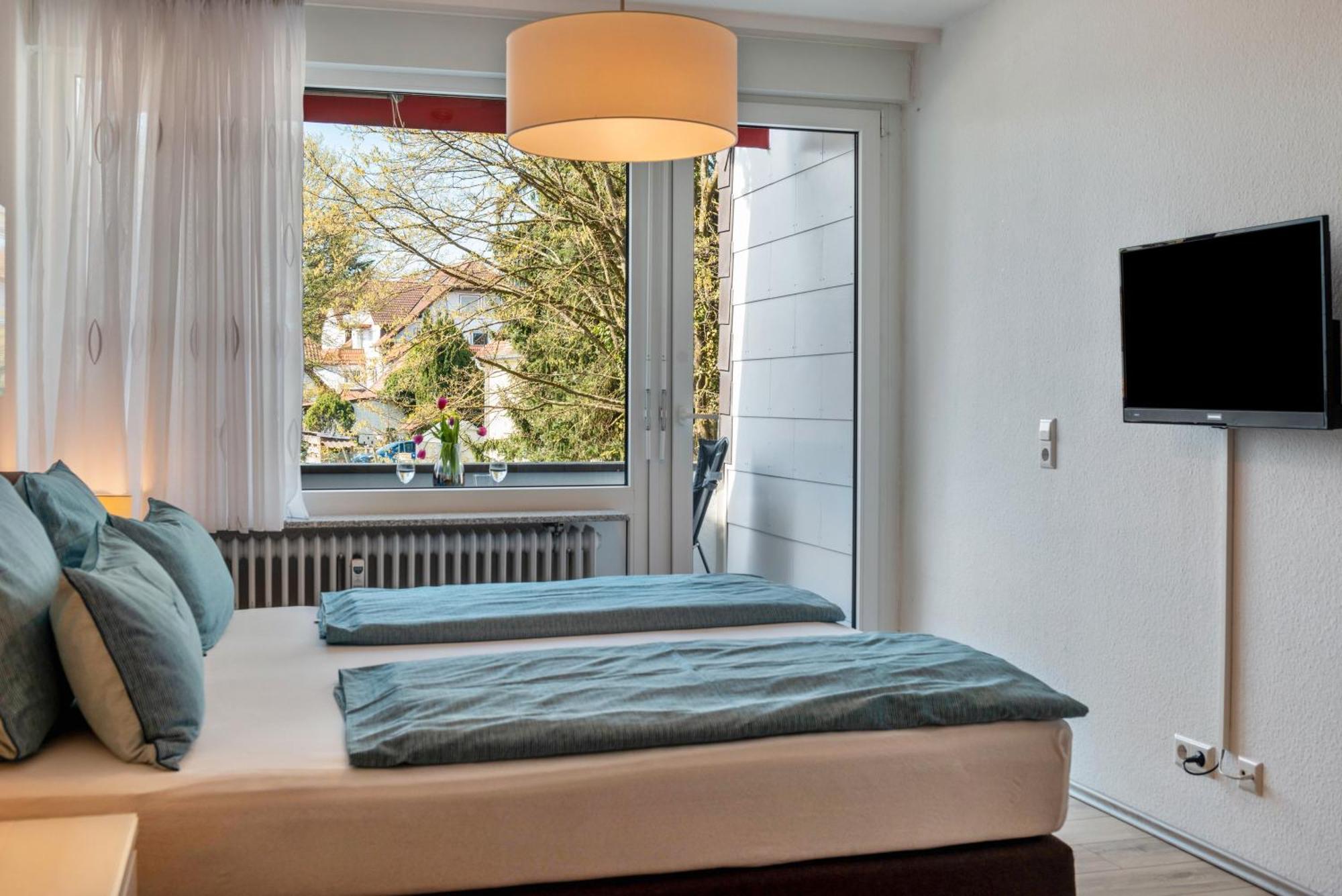 Ferienwohnung Am Weiher Меерсбург Екстериор снимка